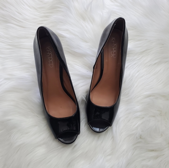 "Kasper" Heels - Picture 2 of 5